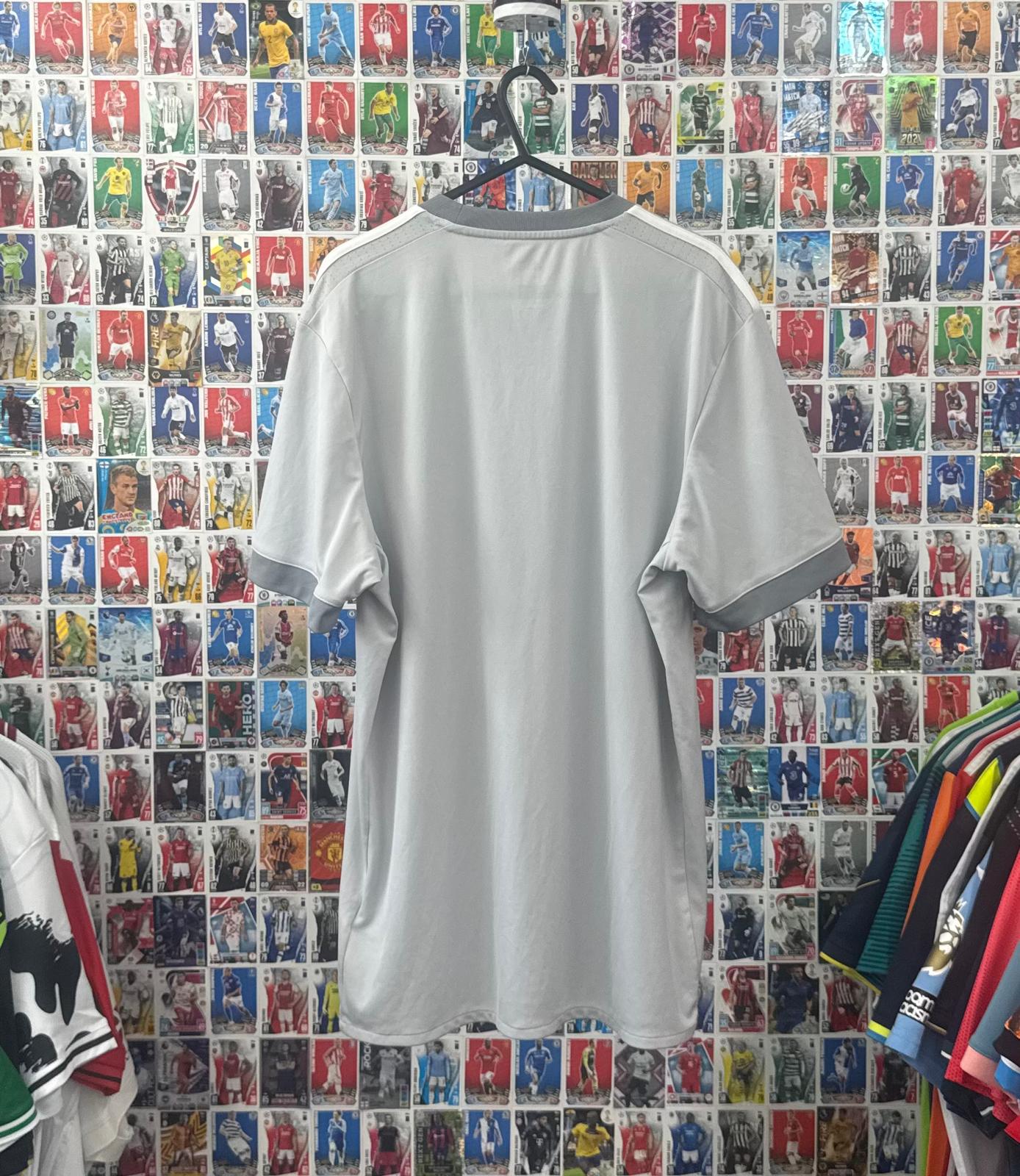 Manchester United 2017/18 - Third Shirt - L