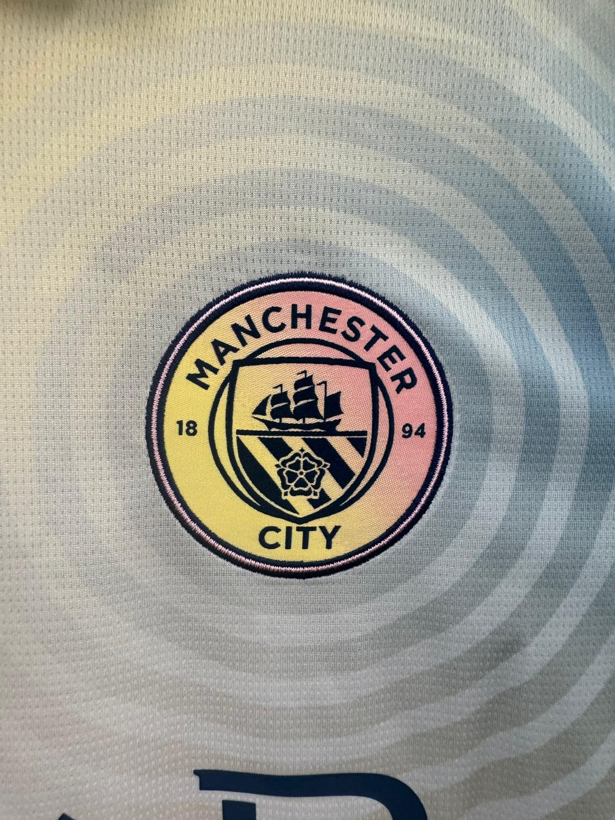 Manchester City 2024/25 - Fourth Shirt - Doku 11 - M - BNWT