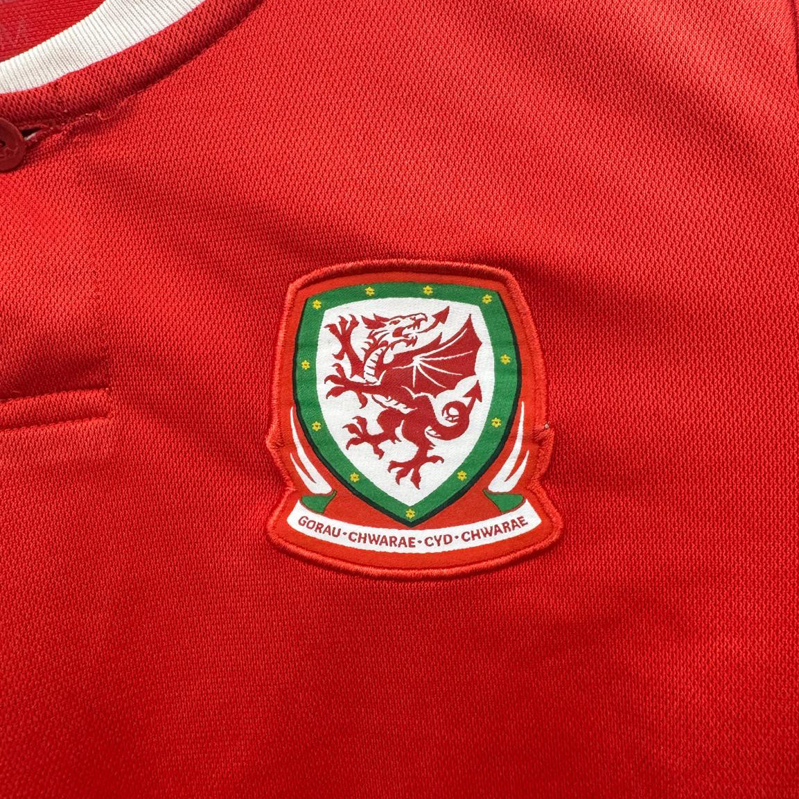 Wales 2018 - Home Shirt - M Boys - Age 9-10