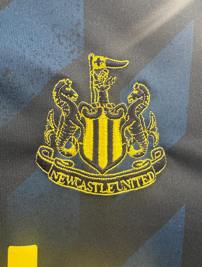 Newcastle 2023/24 - Third Shirt - M