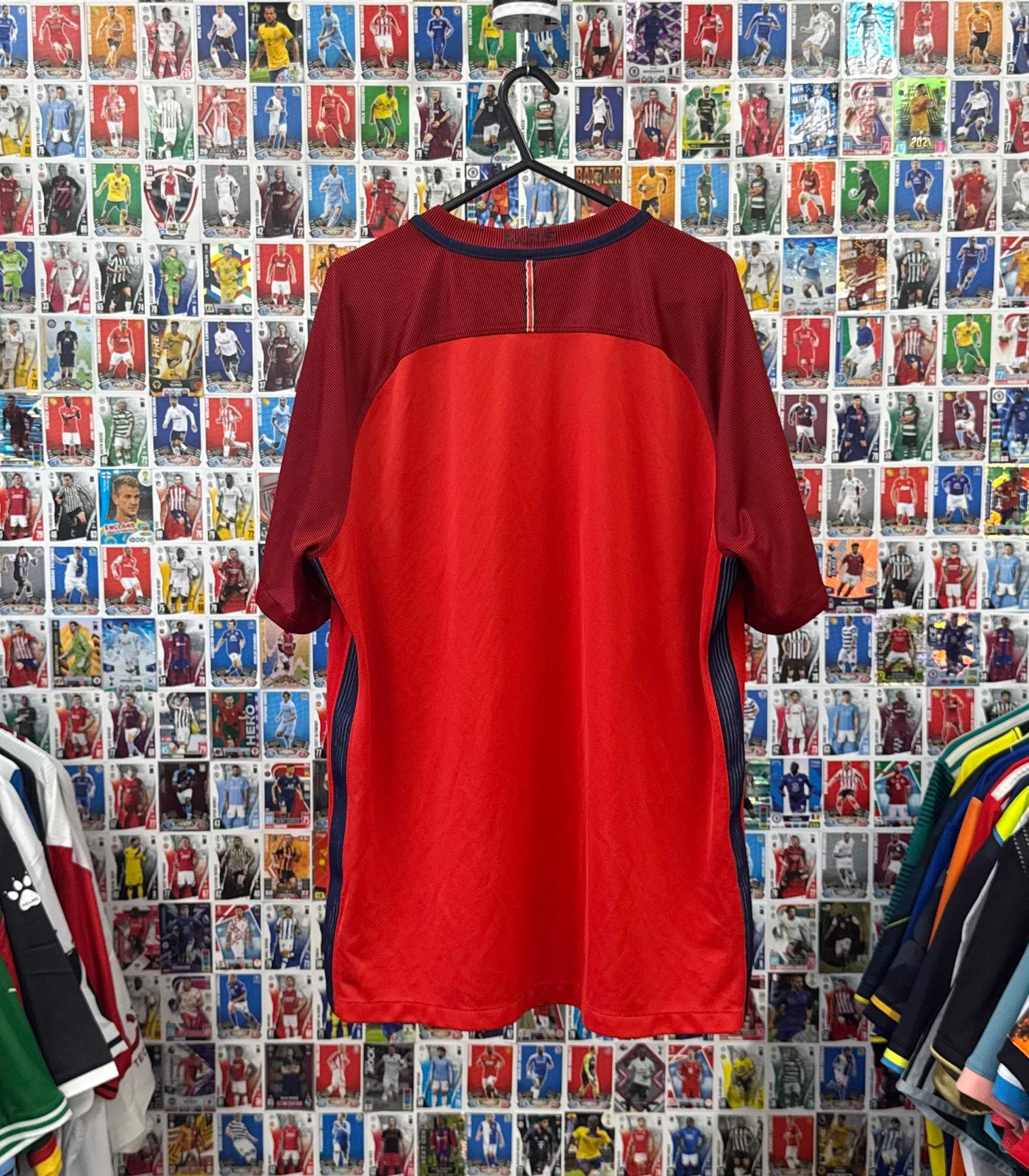 PSG 2016/17 - Away Shirt - L (Slim Fit)