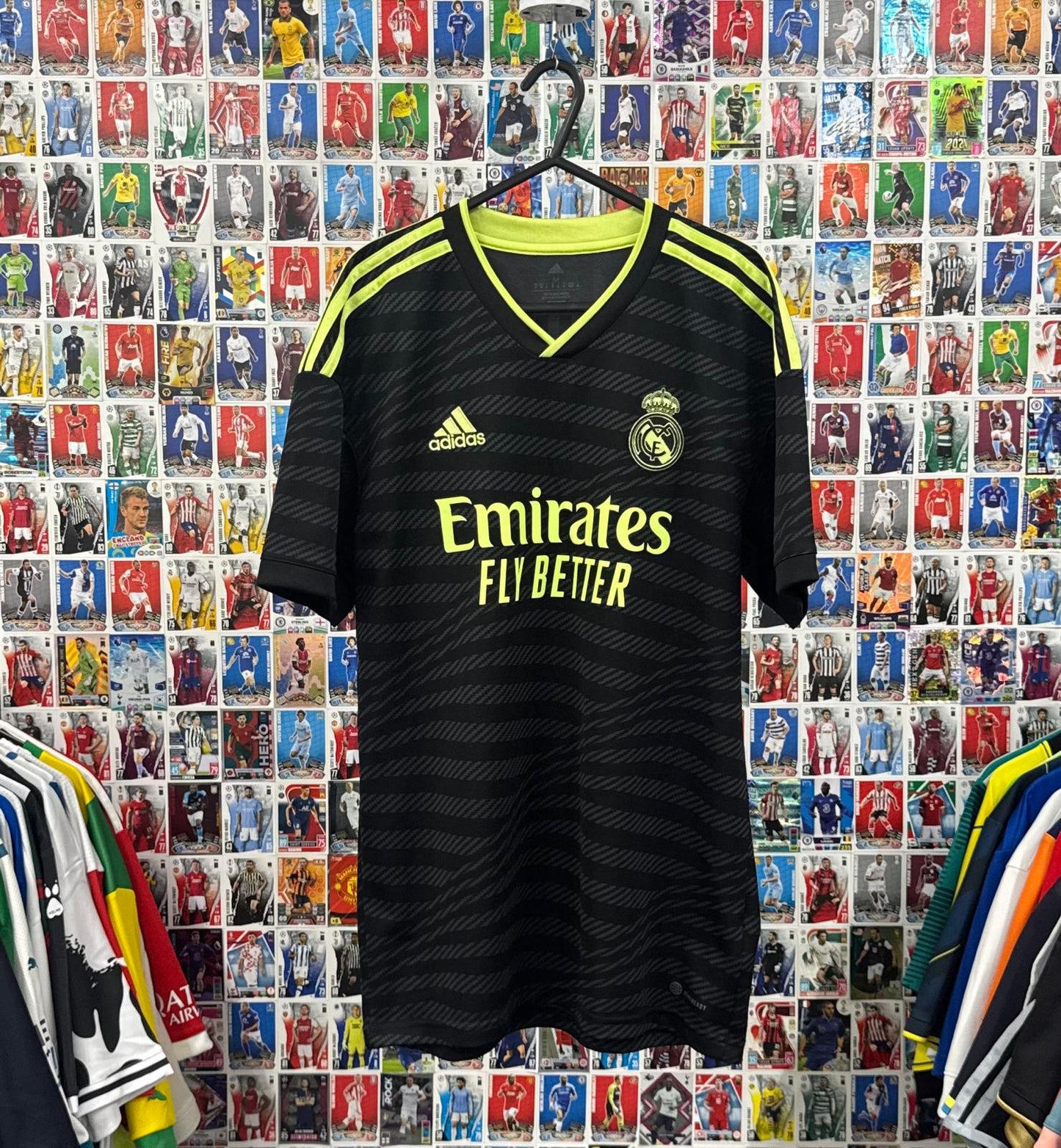 Real Madrid 2022/23 - Third Shirt - Vini Jr 20 - M