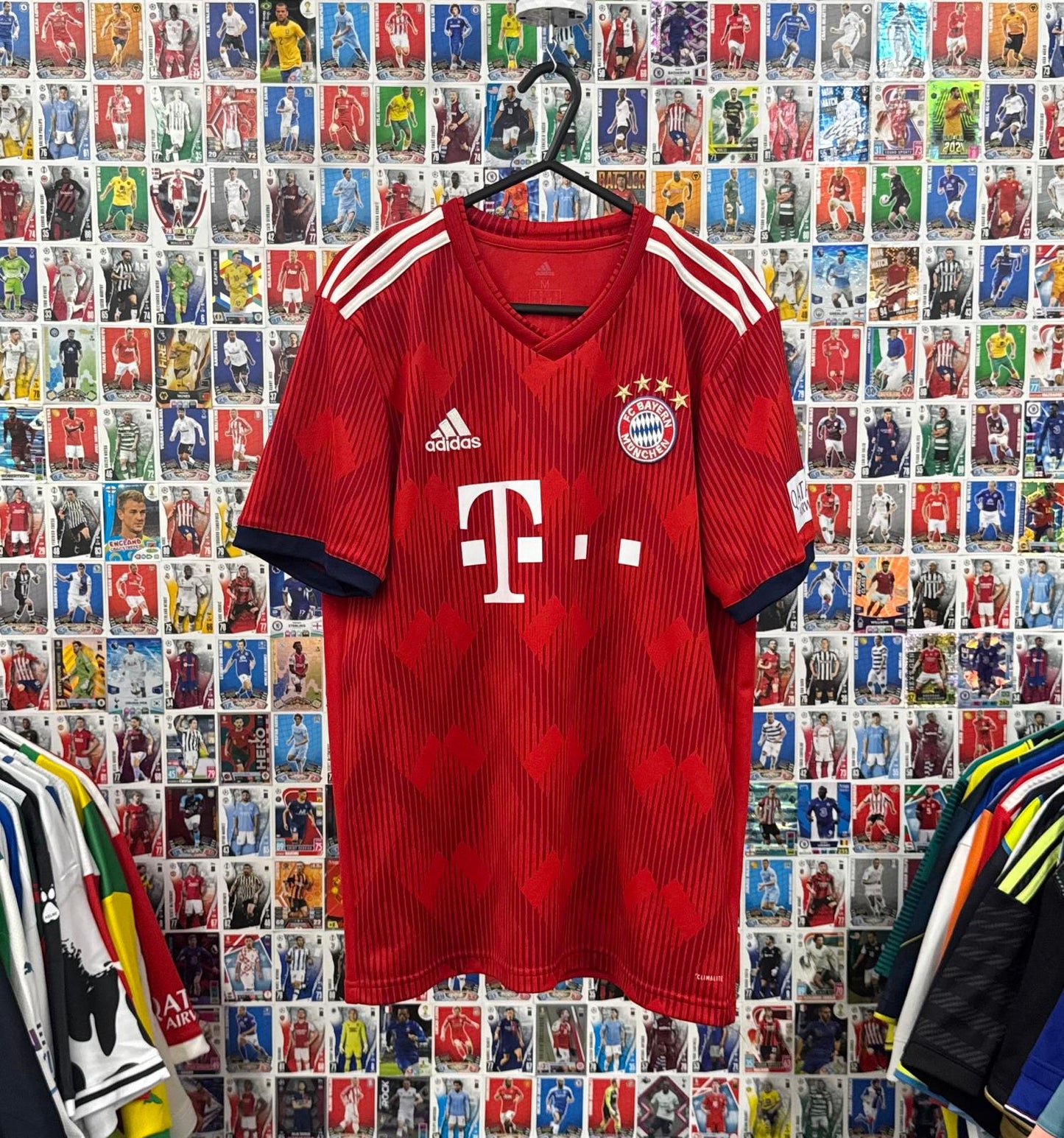 Bayern Munich 2018/19 - Home Shirt - Robben 10 - M