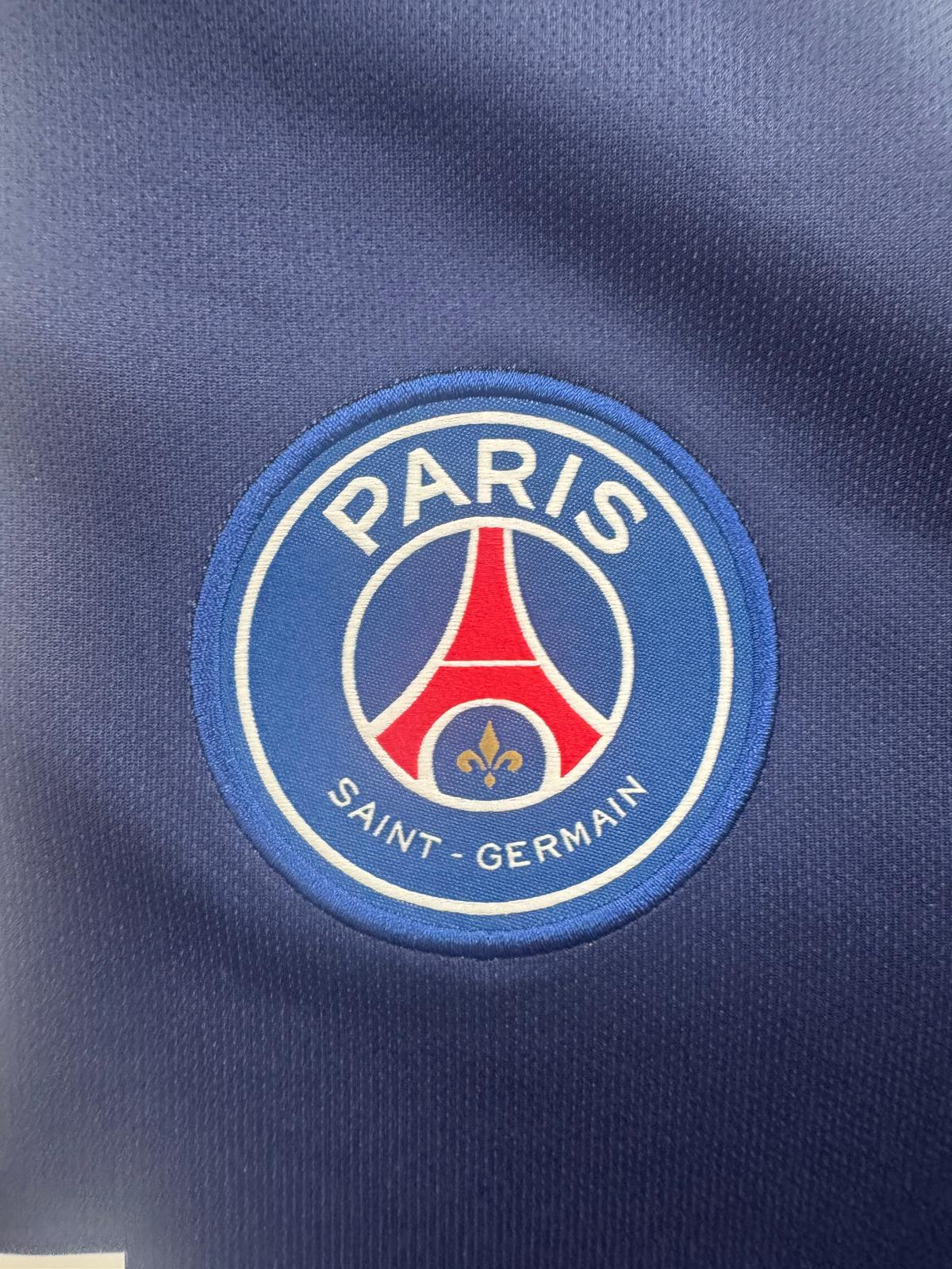 PSG 2019/20 - Home Shirt - Mbappe 7 - XL