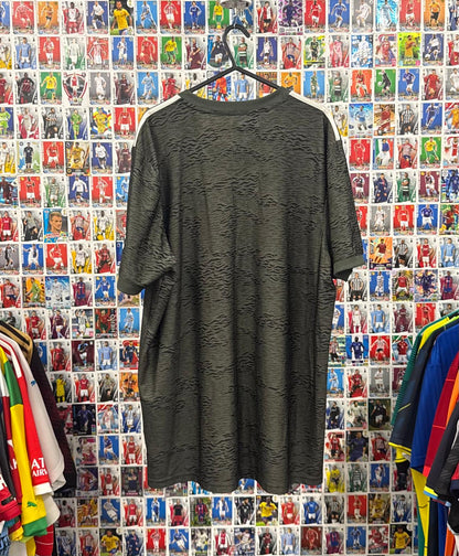 Manchester United 2020/21 - Away Shirt - XL