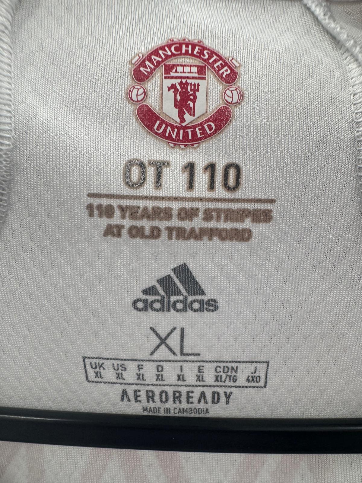 Manchester United 2020/21 - Third Shirt - Cavani 7 - XL