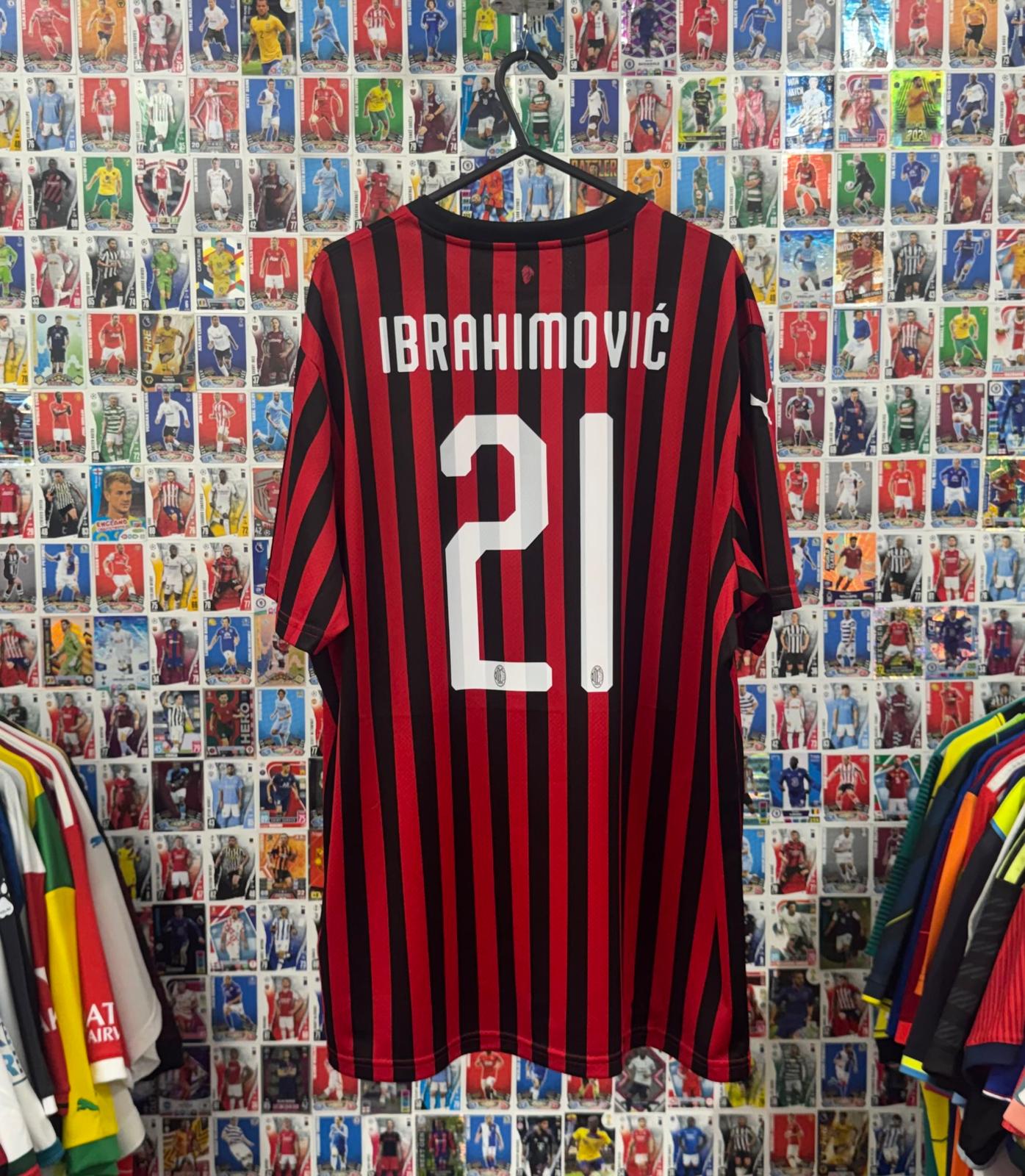 AC Milan 2019/20 - Home Shirt - Ibrahimović 21 - XL