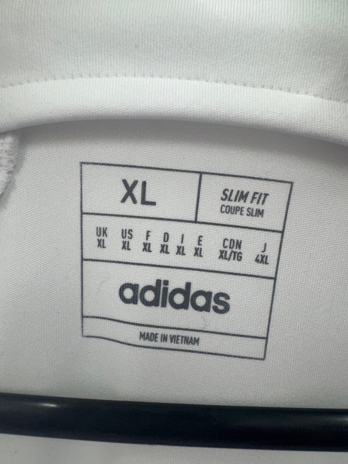 Juventus 2023/24 - Away Shirt - XL