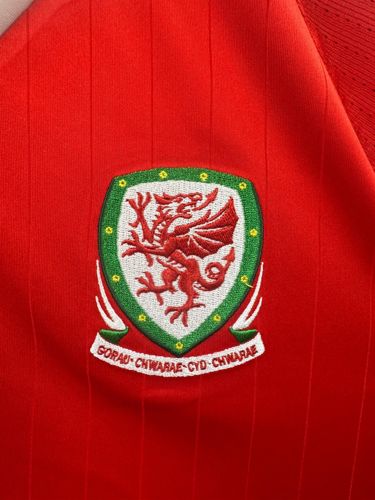 Wales 2016 - Home Shirt - Bale 11 - M
