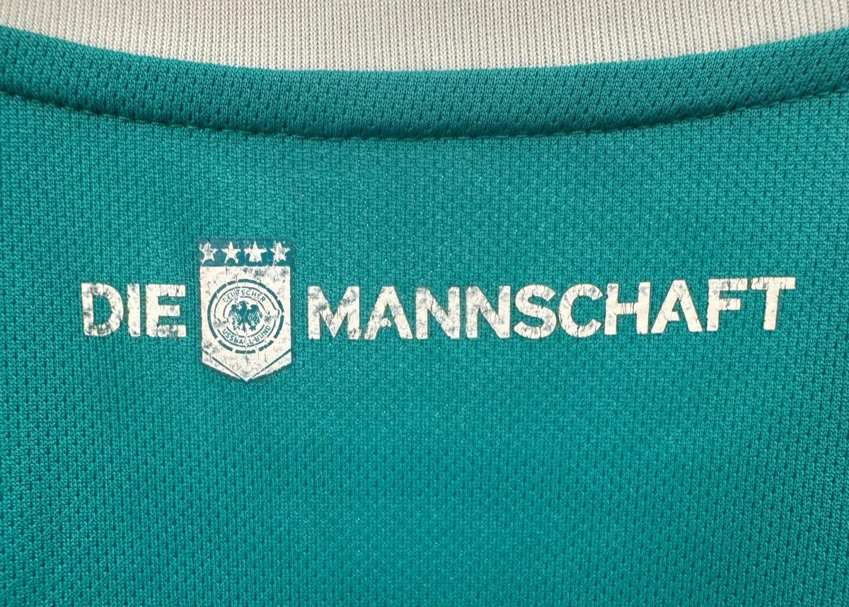 Germany 2018 - Away Shirt - L