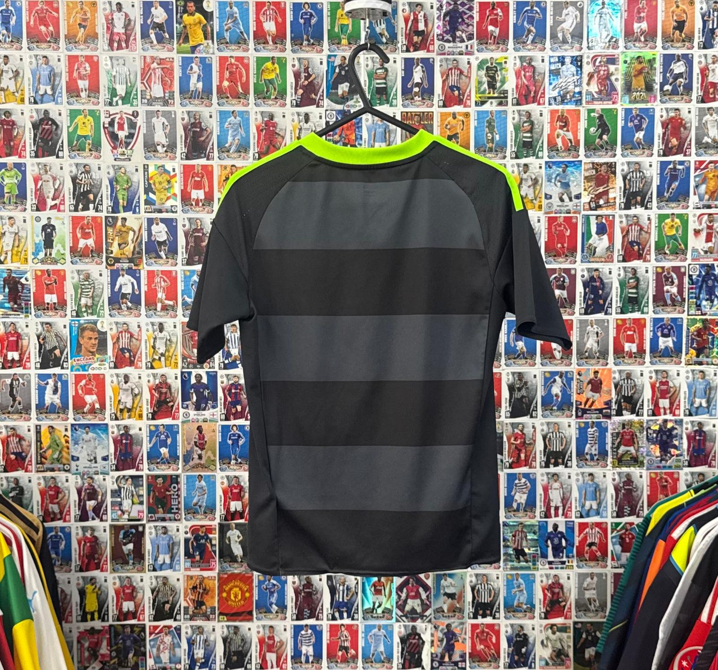 Wales 2016 - Away Shirt - Age 11-12