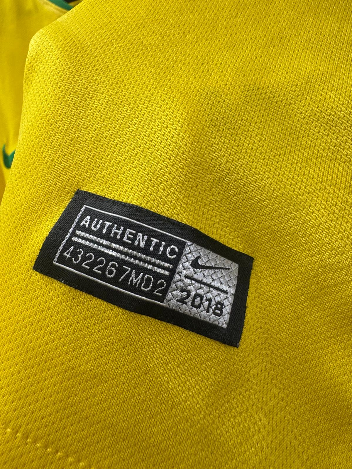 Brazil 2018/19 - Home Shirt - L