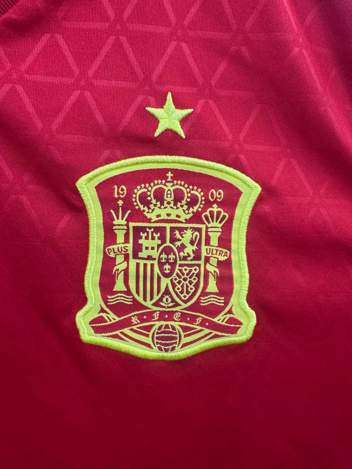 Spain 2016/17 - Home Shirt - Age 13-14