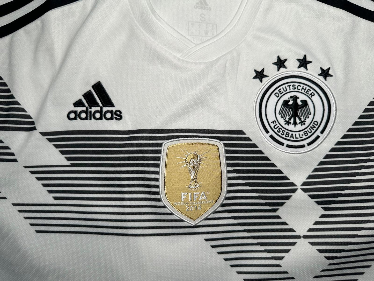 Germany 2018 - L/S Home Shirt - S