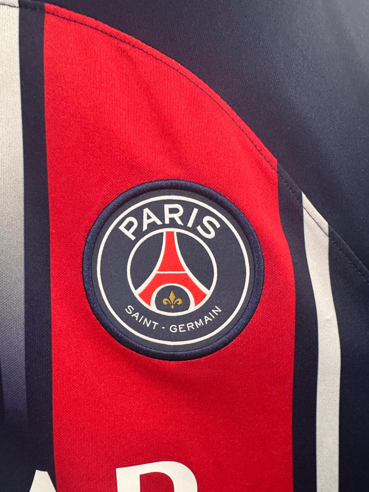 PSG 2023/24 - Home Shirt - L