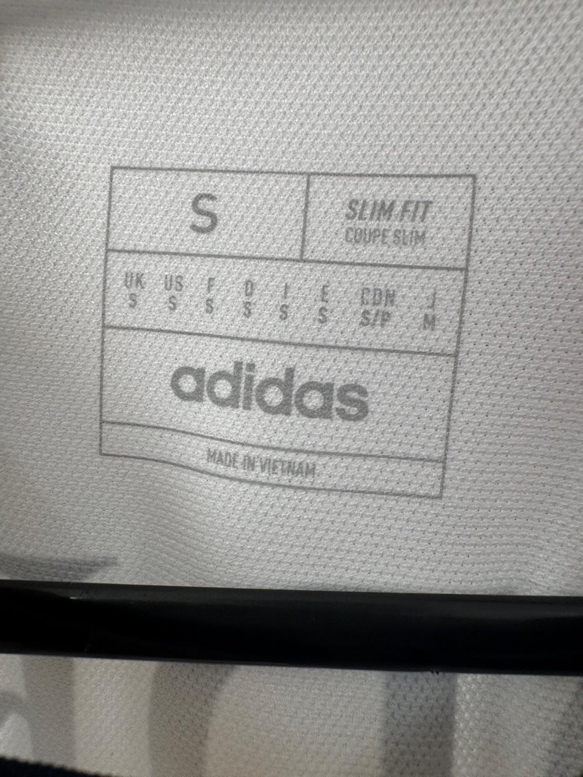 Real Madrid 2023/24 - Home Shirt - Modric 10 - S