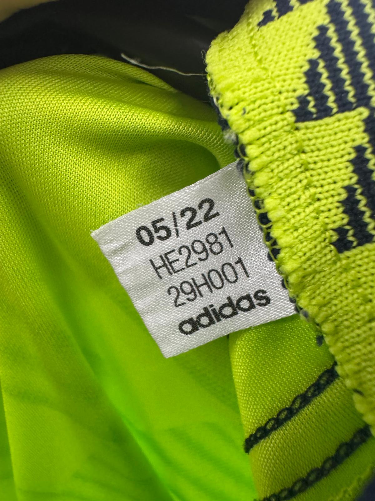 Manchester United 2022/23 - Third Shirt - S