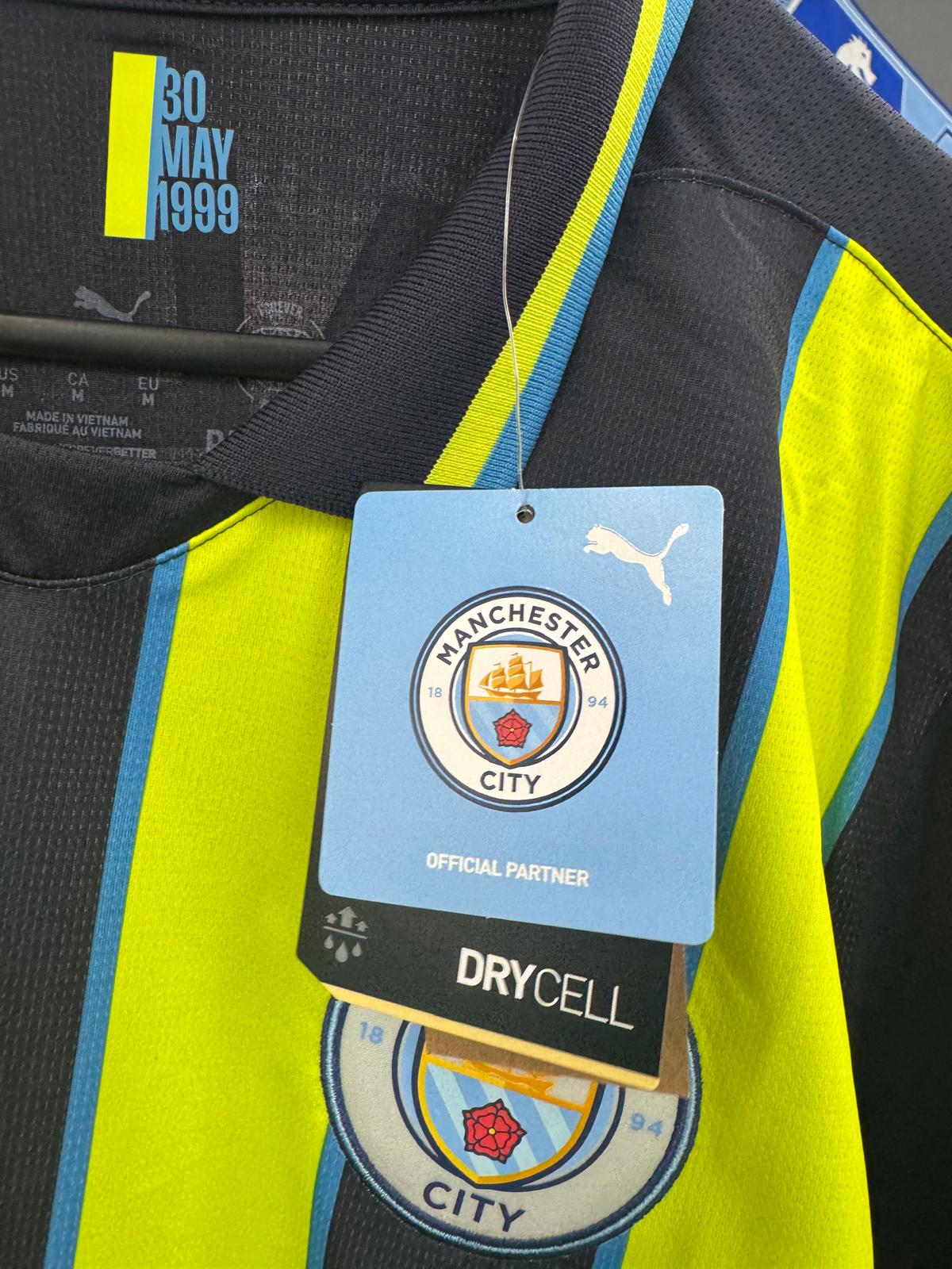 Manchester City 2024/25 - Away Shirt - Haaland 9 - M - BNWT