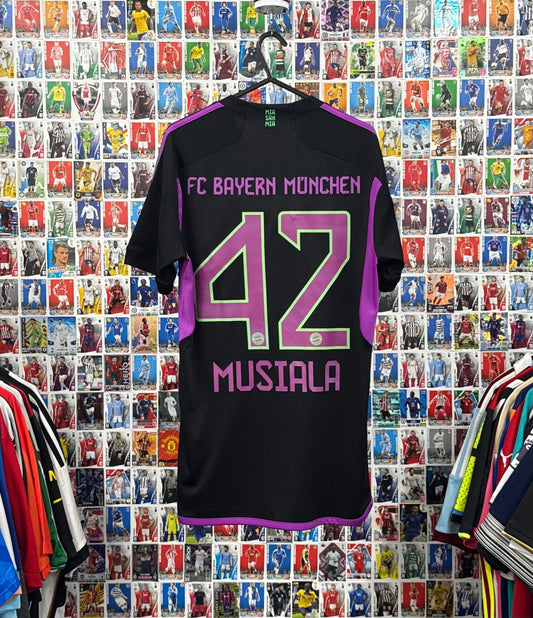 Bayern Munich 2023/24 - Away Shirt - Musiala 42 - S