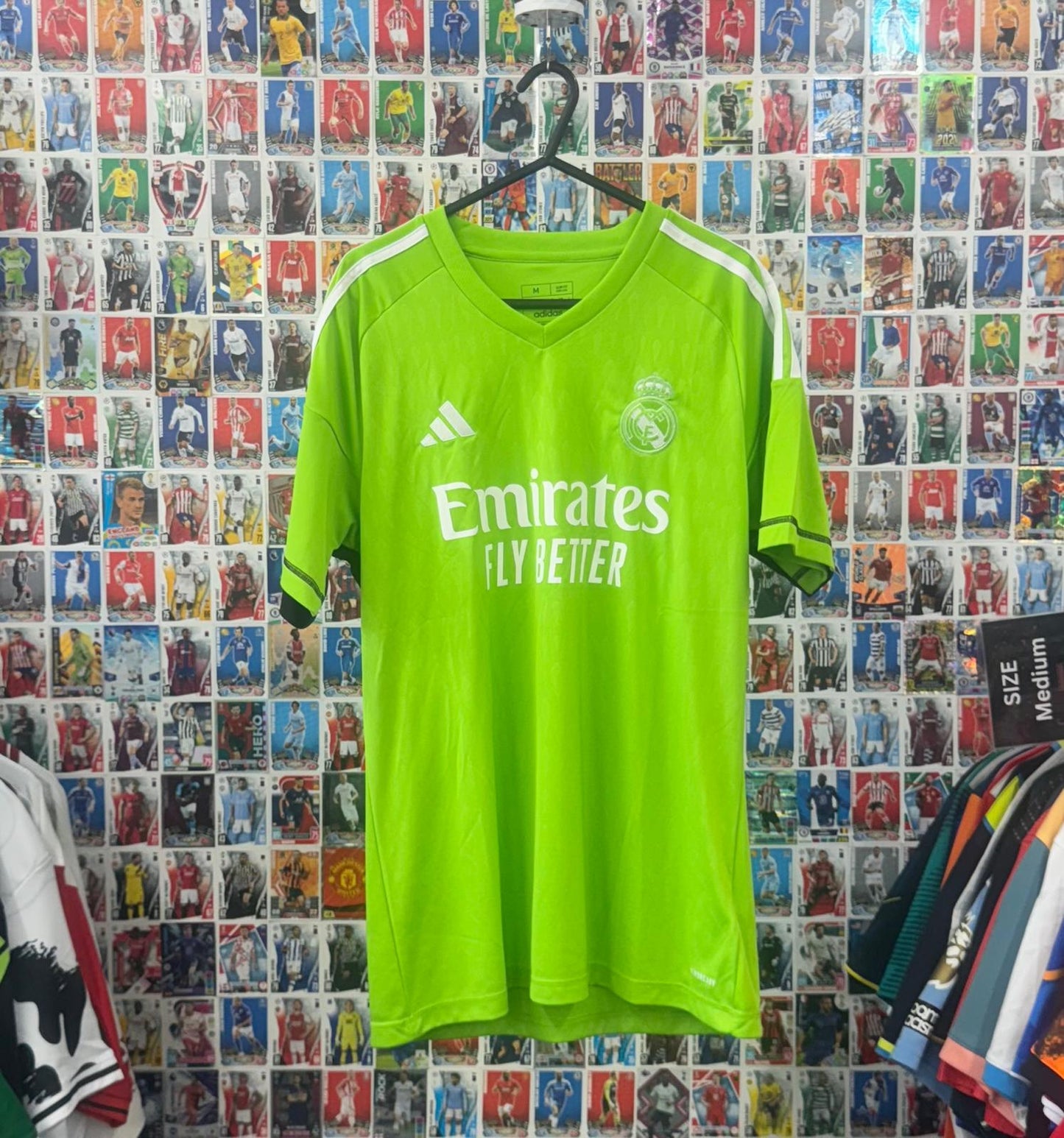 Real Madrid 2023/24 - GK Home Shirt - M