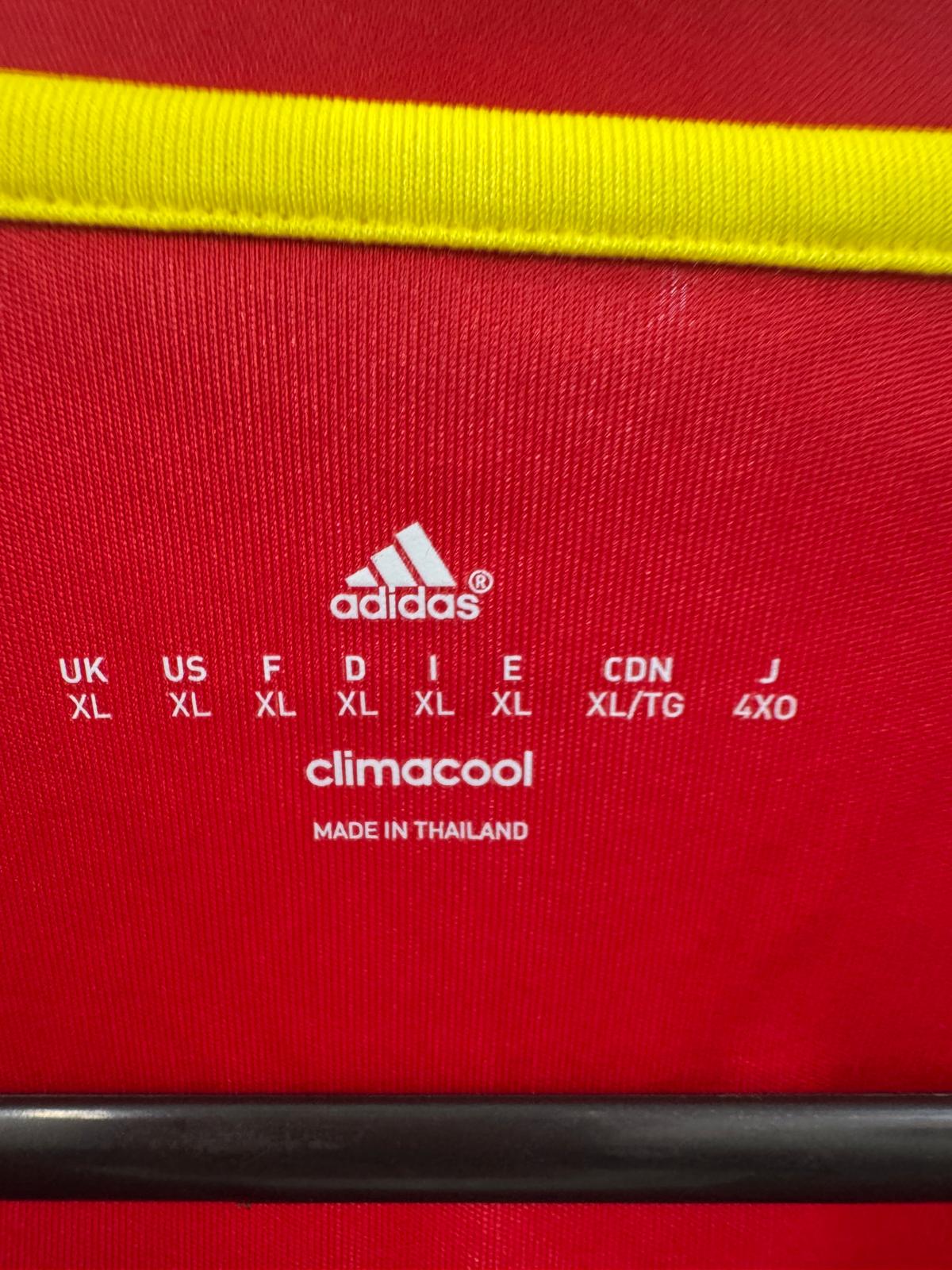 Spain 2016/17 - Home Shirt - XL