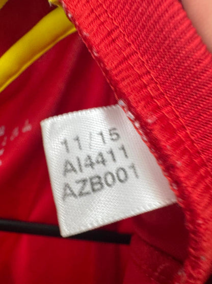 Spain 2016/17 - Home Shirt - XL