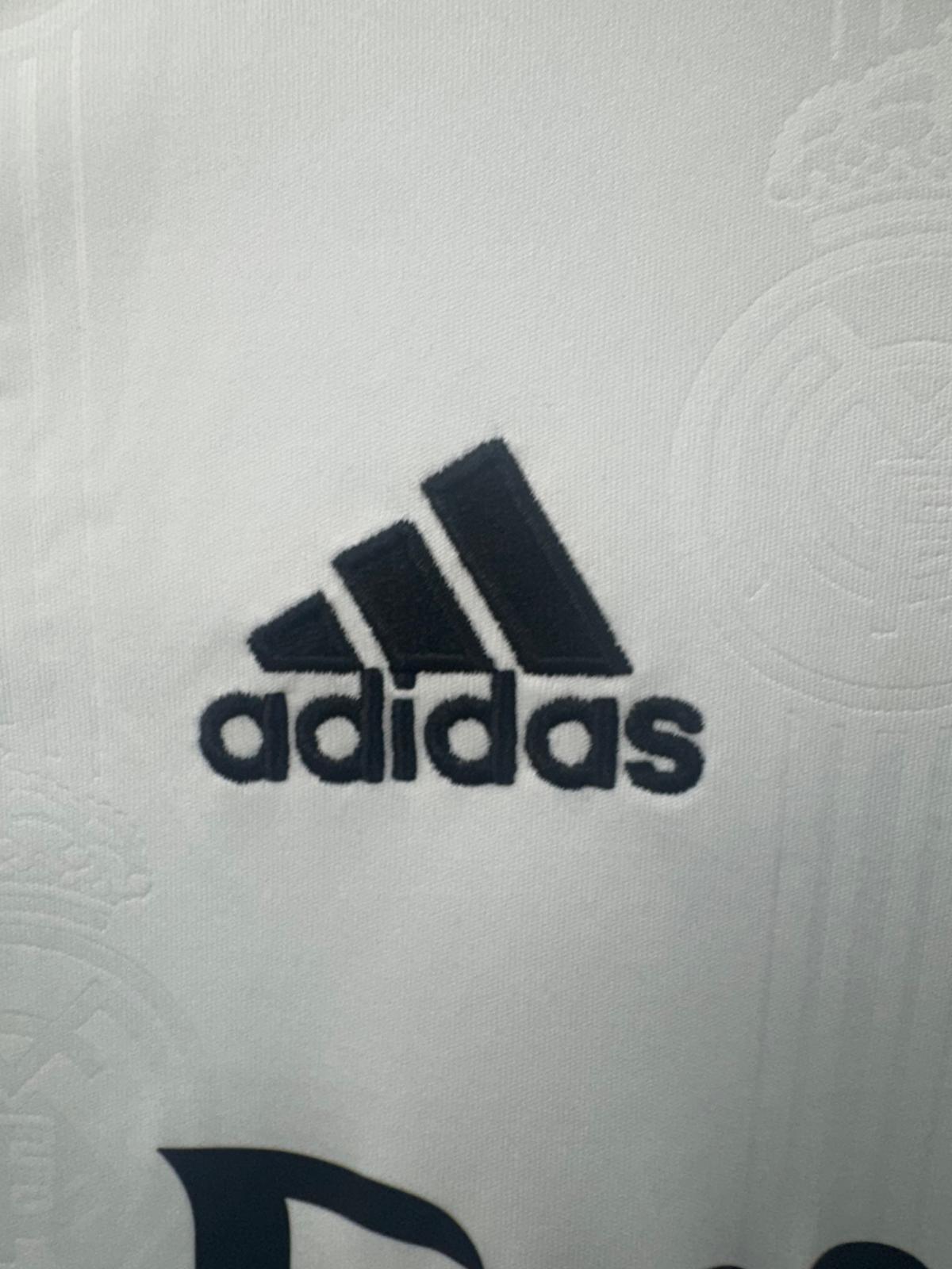 Real Madrid 2022/23 - Home Shirt - Kroos 8 - L